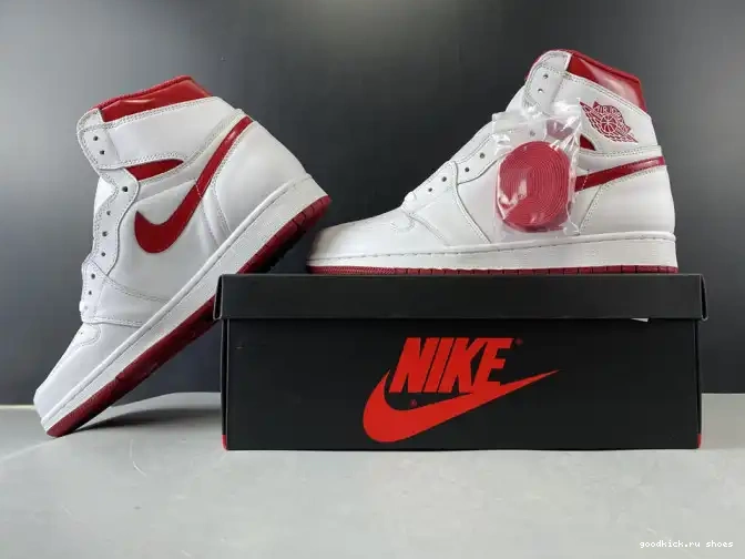Cheap (2017) Metallic 555088-103 Retro 1 Jordan Air Red 0421